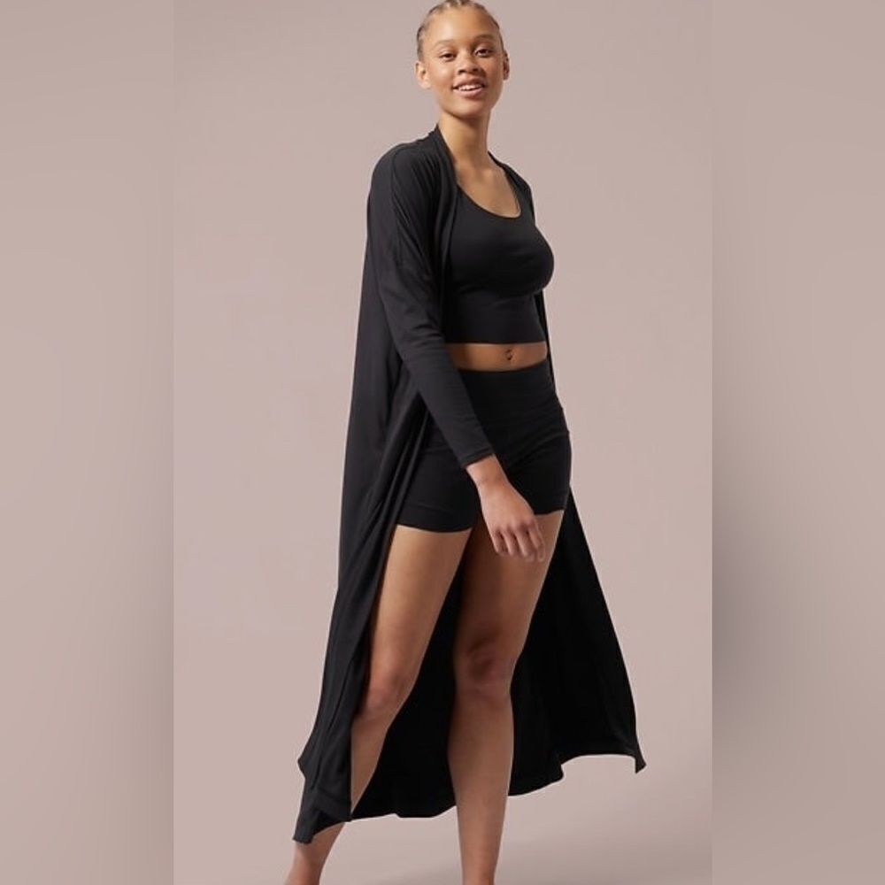 Alicia Keys x Athleta keys black long sleeve maxi pocket comfort robe - Picture 2 of 6